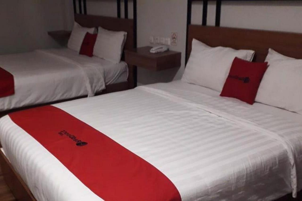 Reddoorz @ Doorman 2* Bandung